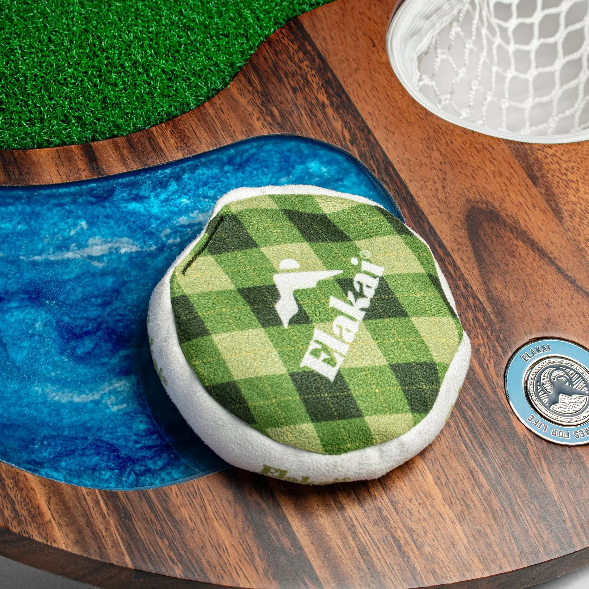 Island Hole | Wood and Resin Cornhole x Golf Chipping Game - Image 9