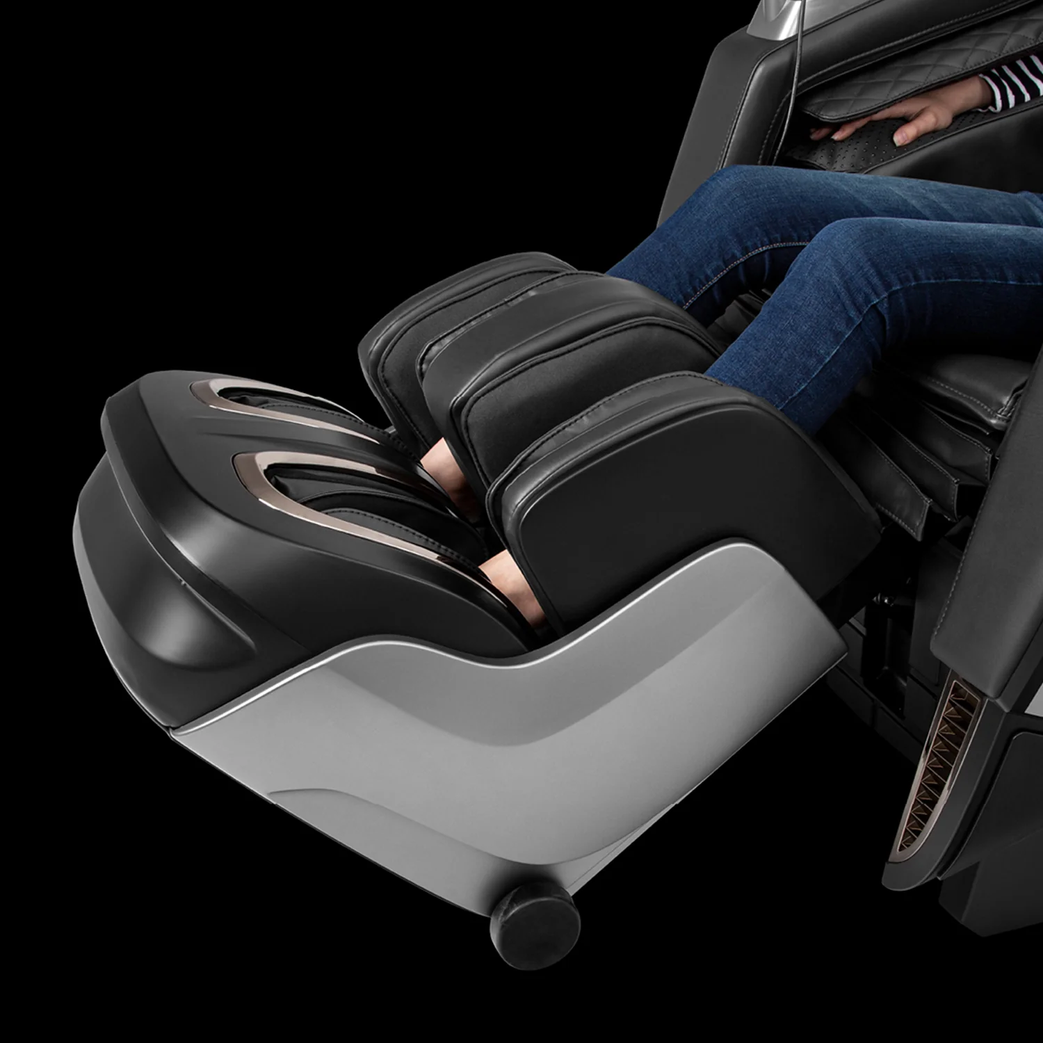 Osaki Theramedic 4D LT Massage Chair - Image 10