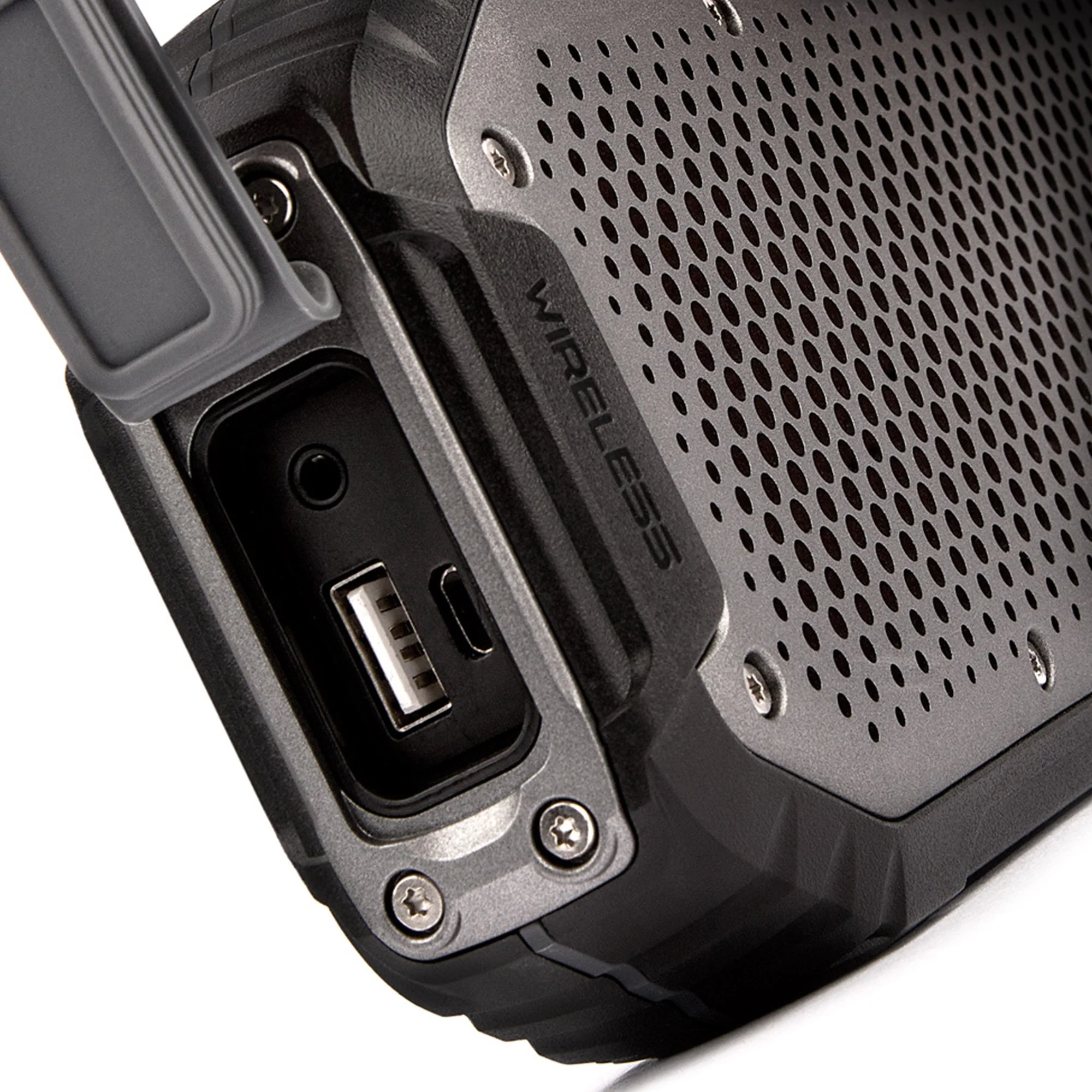 Veho MX-1 Water Resistant Rugged Bluetooth wireless Speaker with built-in power bank - Image 6