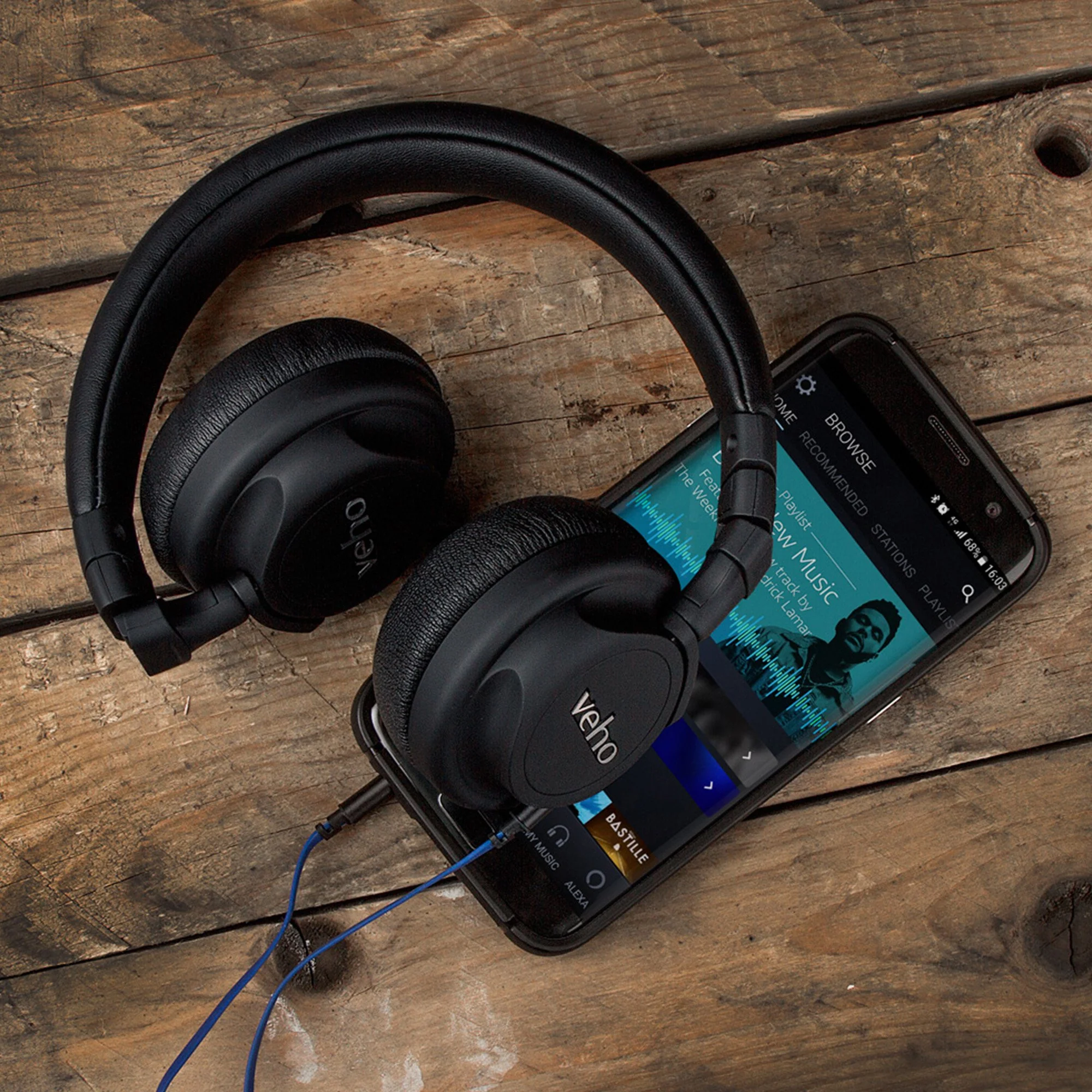 Veho Z-4 On-Ear Wired Headphones - Image 6