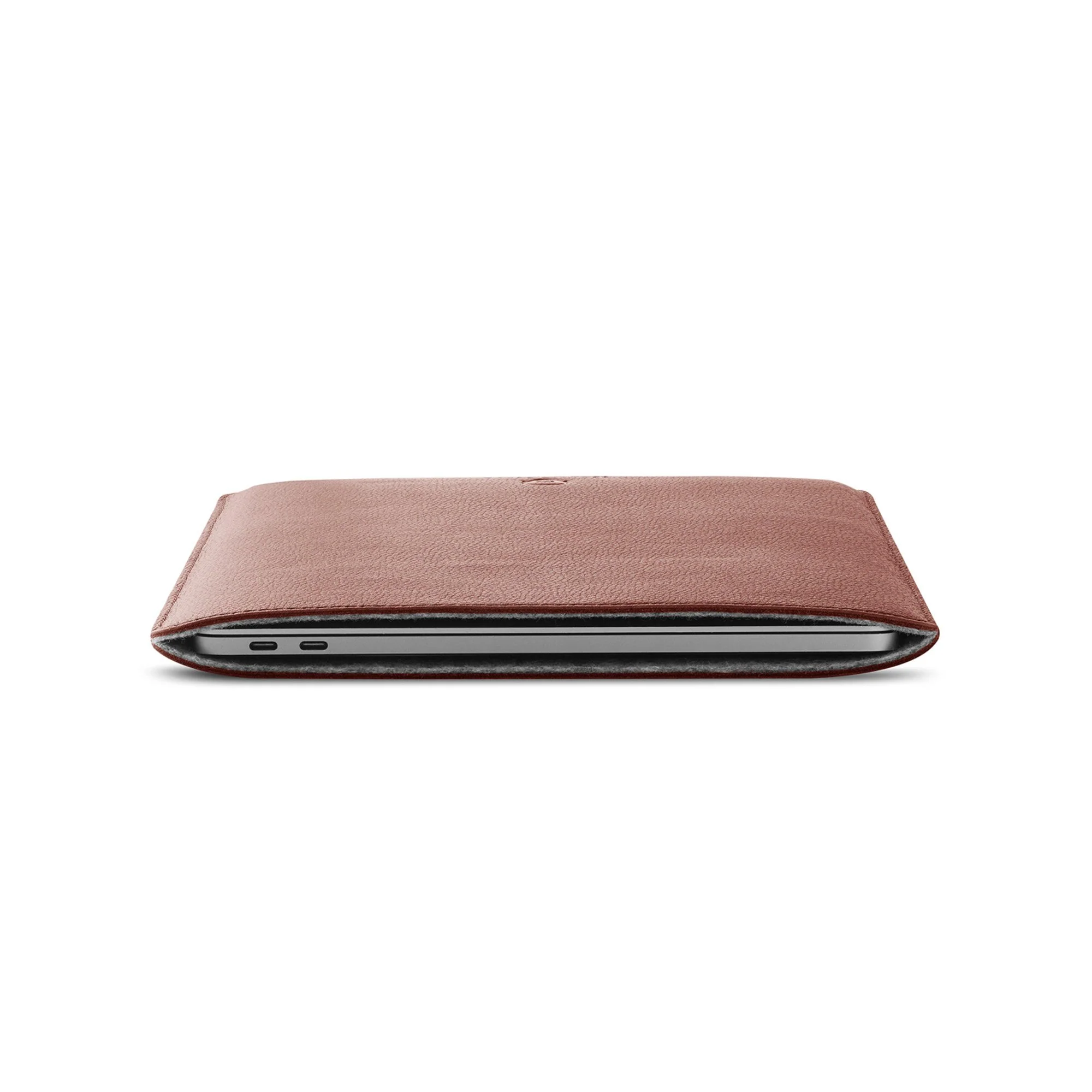 Woolnut Leather Sleeve for 13-inch MacBook Air and MacBook Pro - Image 9